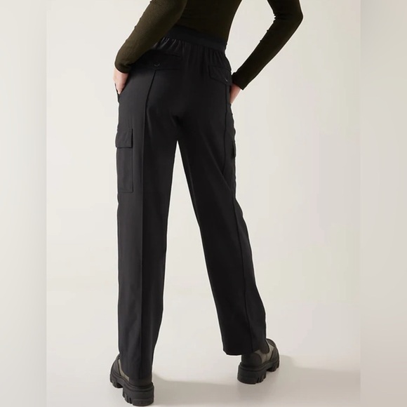 Like New-Worn Once! Athleta Vienna Cargo Pant - Picture 2 of 8